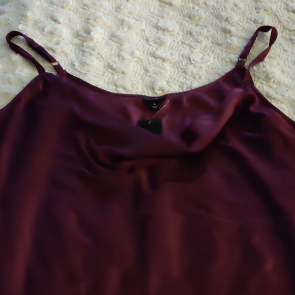 🔷PLUM PURPLE CHARMEUSE COWL NECK CAMI - Picture 3 of 5